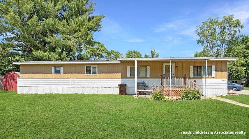 4443 Cedar wood Street NE, Rockford, MI 49341