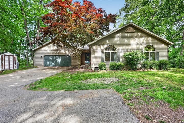 1286 Bridge Road, Allegan, MI 49010
