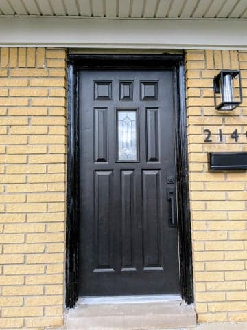 2140 Olive Avenue, Lincoln Park, MI 48146