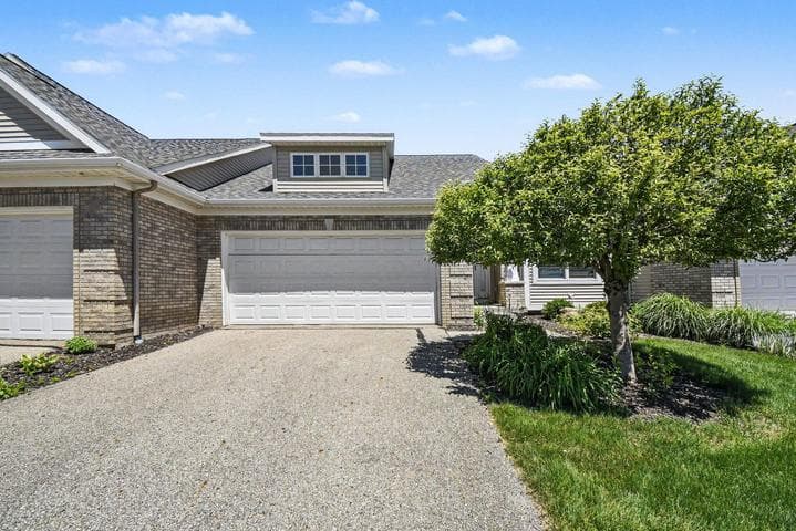 6589 Gracepoint Drive SE 77, Caledonia, MI 49316