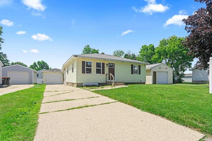 3276 Lombard Street SW, Grandville, MI 49418