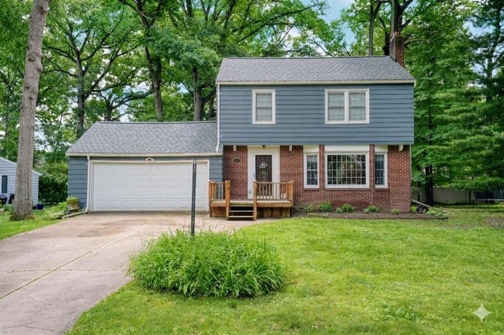 907 Westwood Boulevard, Jackson, MI 49203