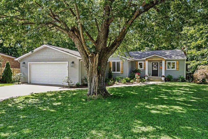 3010 Bonnie Lane, St. Joseph, MI 49085