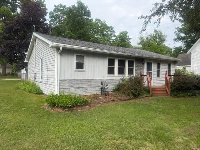 202 S Clay Street, Newaygo, MI 49337