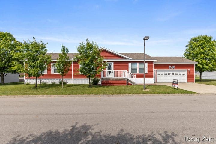 13611 Snapdragon Lane, Cedar Springs, MI 49319