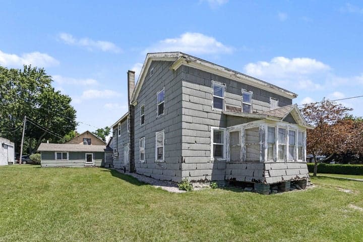 Photo 6