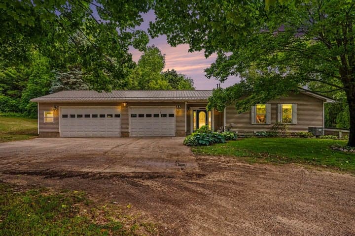2430 W Woodrow Road, Shelby, MI 49455