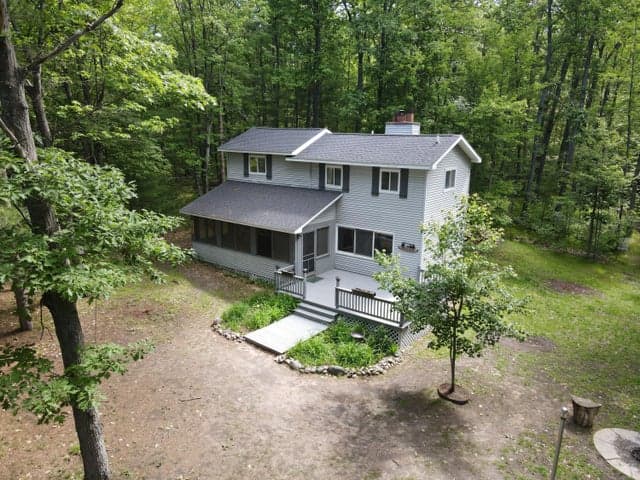 11870 Bayer Road, Roscommon, MI 48653
