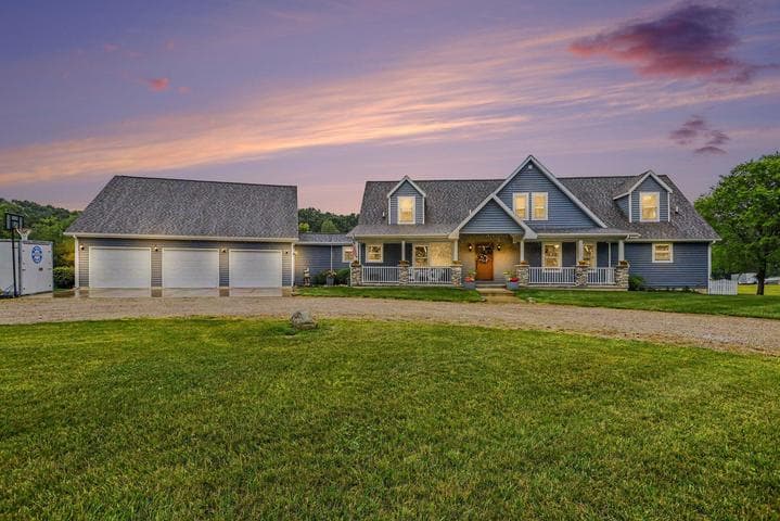50790 Pleasant Street, Dowagiac, MI 49047