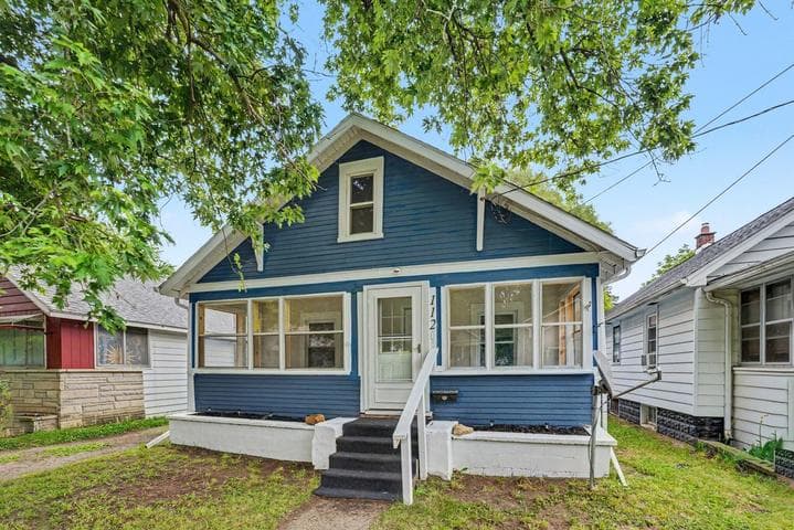 112 Sharon Avenue, Battle Creek, MI 49017