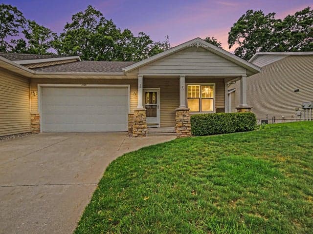 1239 Blue Heron Drive, Ludington, MI 49431