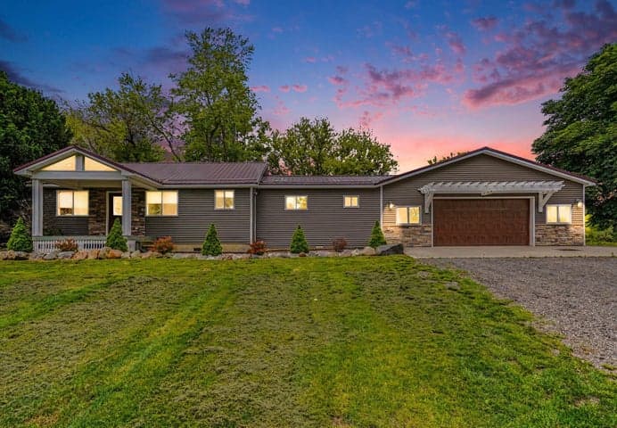 6129 Old State Road, North Branch, MI 48461