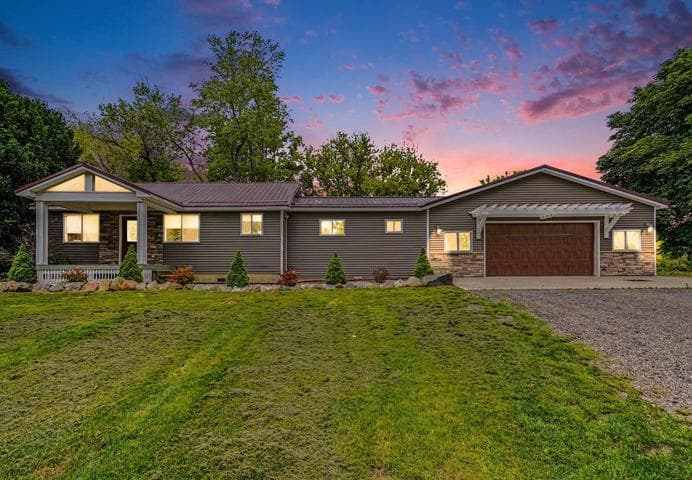 6129 Old State Road, North Branch, MI 48461