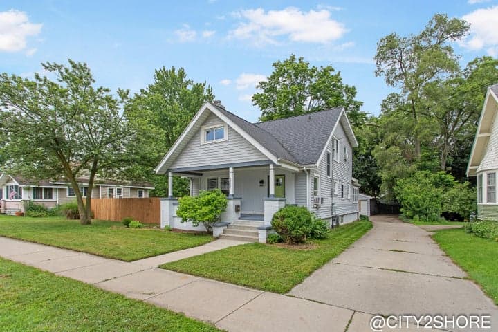 2317 Collingwood Avenue SW, Wyoming, MI 49519