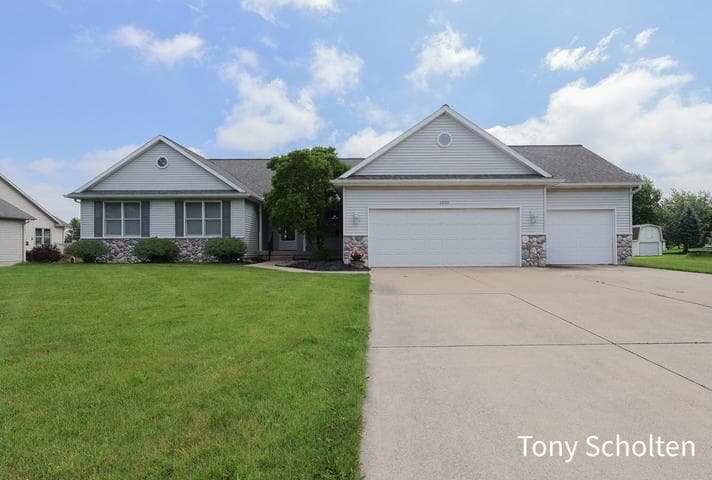 3890 Sundial Avenue, Hudsonville, MI 49426