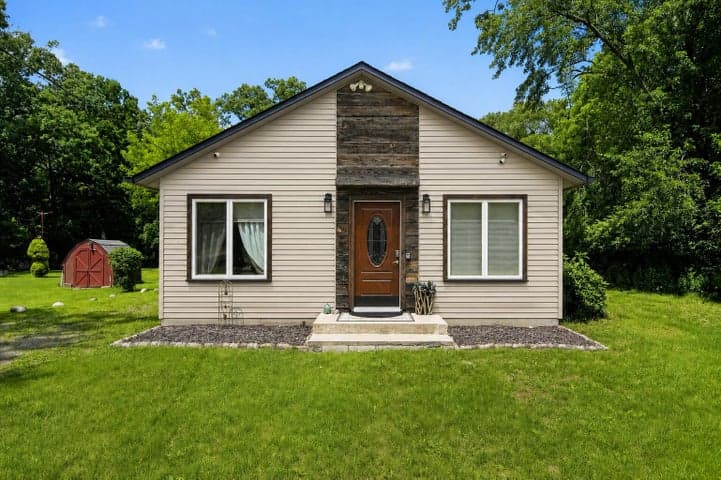 26844 Shiawassee Street, Southfield, MI 48033