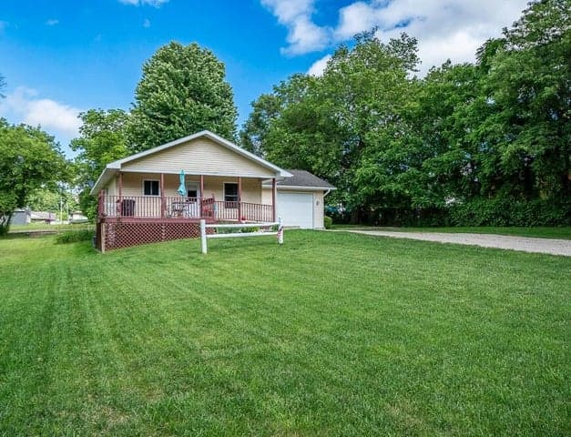38 N Elm Street, Hesperia, MI 49421