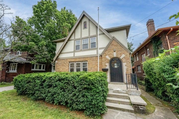 138 Burton Street SE, Grand Rapids, MI 49507