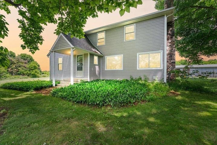 975 Elliott Road, Fowlerville, MI 48836