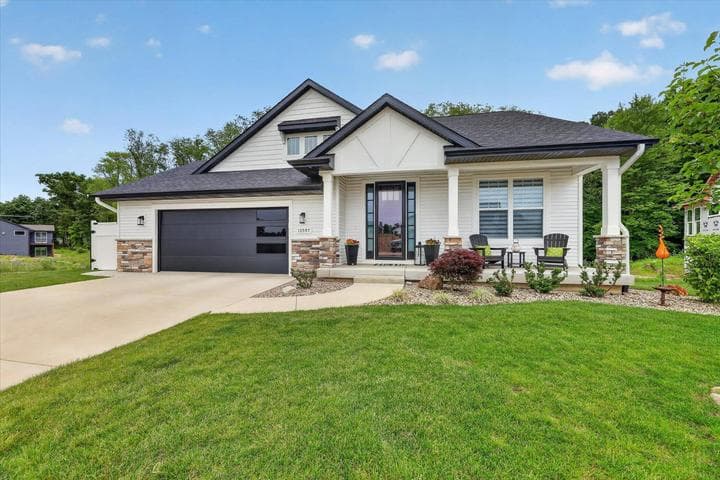 10597 Sharon Lee Lane 88, Portage, MI 49024