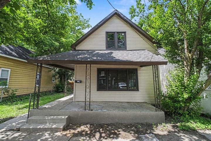 651 McReynolds Avenue NW, Grand Rapids, MI 49504
