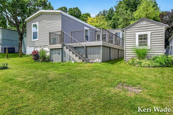 6100 N Beaune Road 40, Ludington, MI 49431