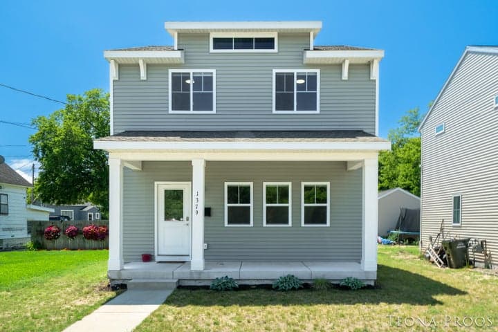 1379 Pine Street, Muskegon, MI 49442