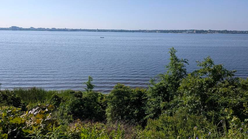 637 Ruddiman Drive, Muskegon, MI 49445