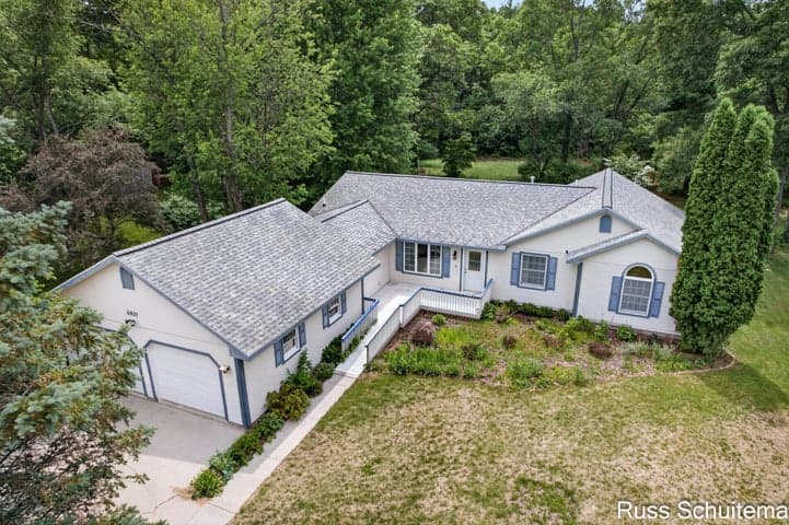 6827 Tranquil Trail, Whitehall, MI 49461