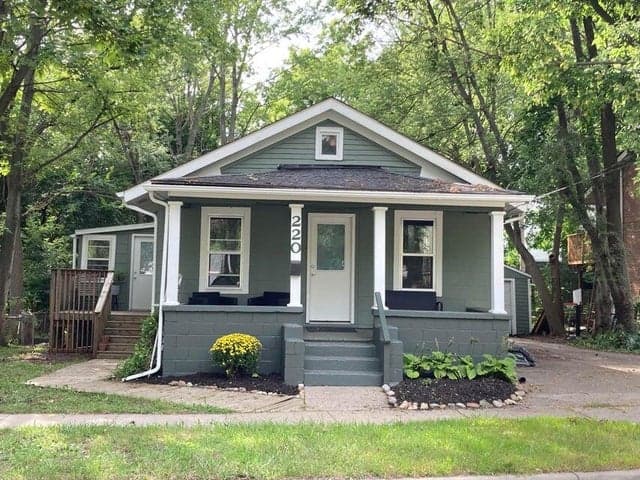 220 S 7th Street, Ann Arbor, MI 48103