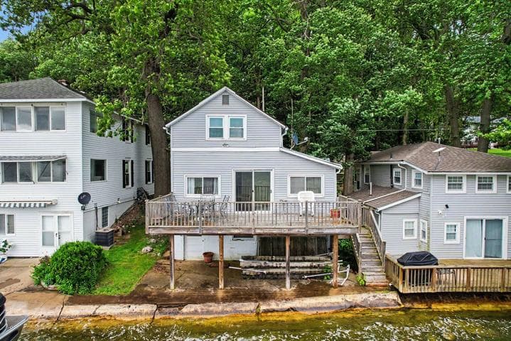 3281 Country Club Way, Albion, MI 49224