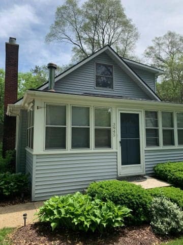 3945 Beach Terrace, West Bloomfield, MI 48323