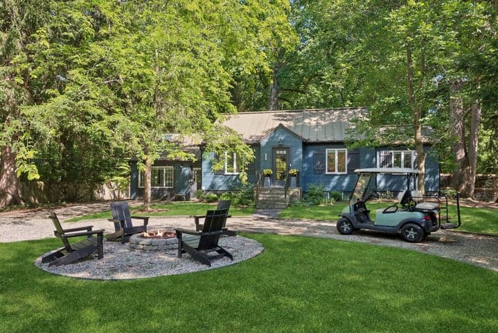 14507 Lakeshore Road, Lakeside, MI 49116