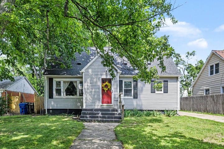 507 Summerfelt Drive, Benton Harbor, MI 49022