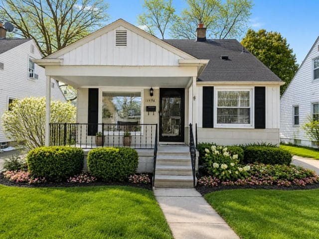1496 E Lincoln Street, Birmingham, MI 48009