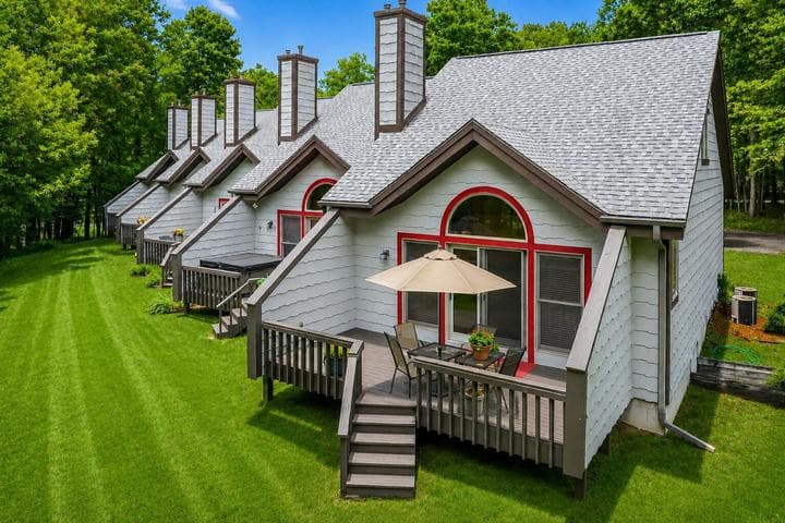 9538 7 Mile Road 1, Stanwood, MI 49346