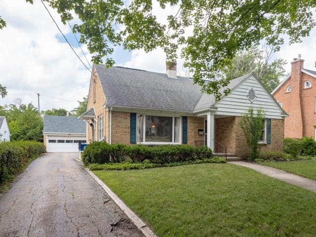 2514 Glenwood Drive, Kalamazoo, MI 49008