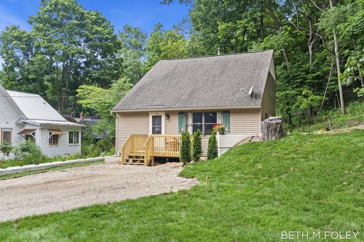 692 Mt Pisgah Boulevard, Holland, MI 49424