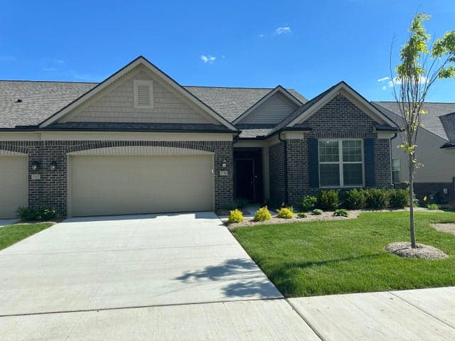 719 W Spaniel Drive, Ann Arbor, MI 48108