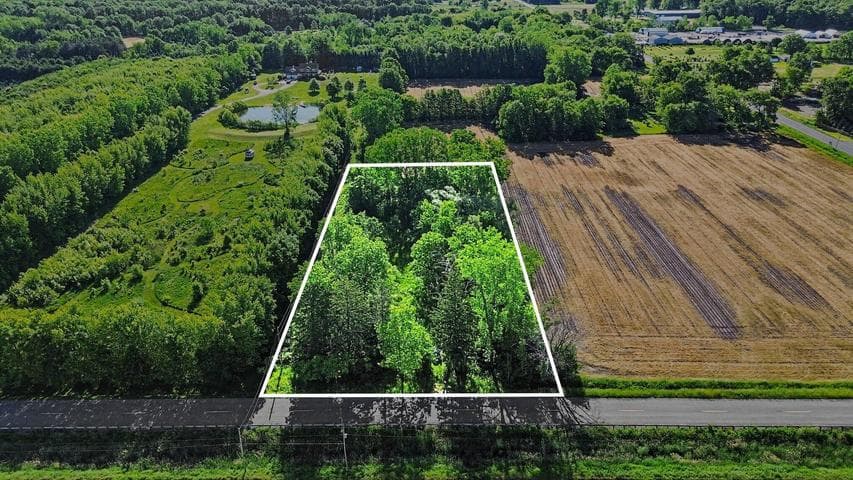 9605 Holden Road, Baroda, MI 49101