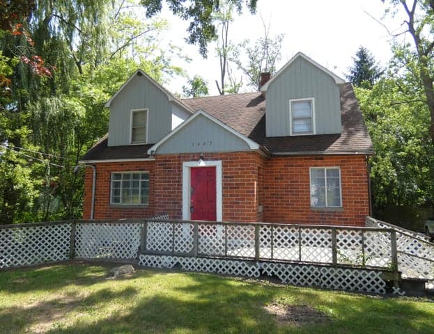 1627 Ogden Avenue, Benton Harbor, MI 49022