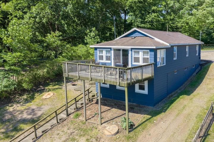 69259 Sunset Boulevard, Union, MI 49130