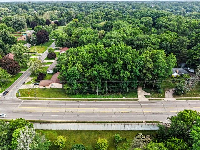 2345 Lake Michigan Drive NW, Grand Rapids, MI 49504