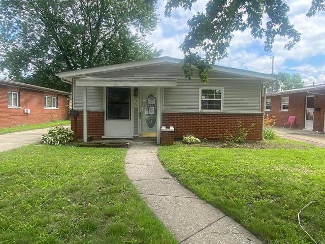7953 Elm Street, Taylor, MI 48180