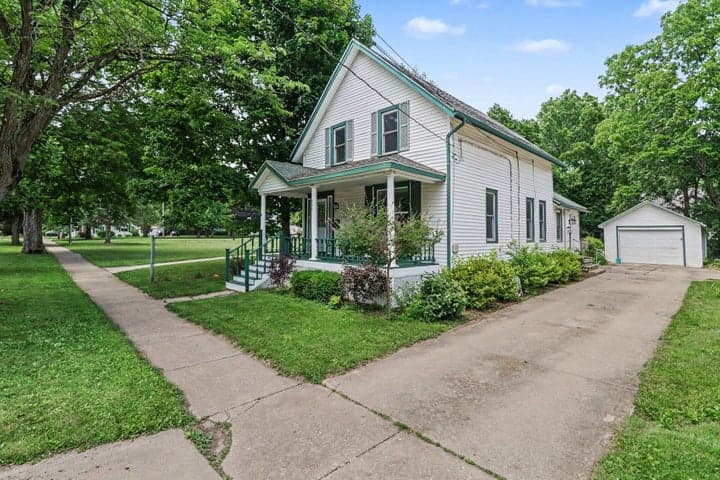 620 W Mansion Street, Marshall, MI 49068