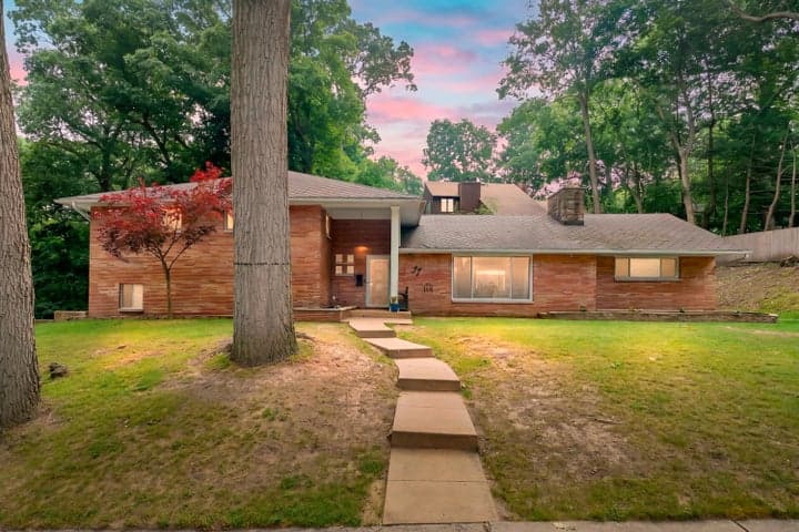 32 Woodmer Lane, Battle Creek, MI 49017