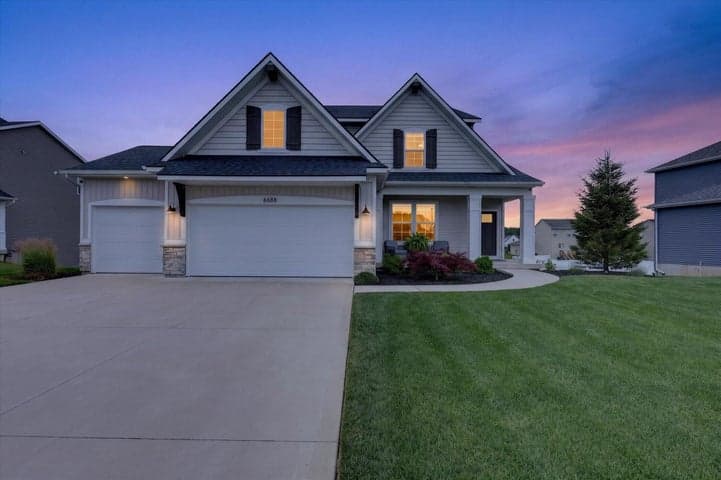 6688 Arlene Drive, Hudsonville, MI 49426