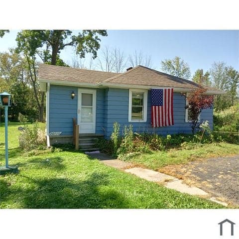 20113 Huron River Drive, Rockwood, MI 48173