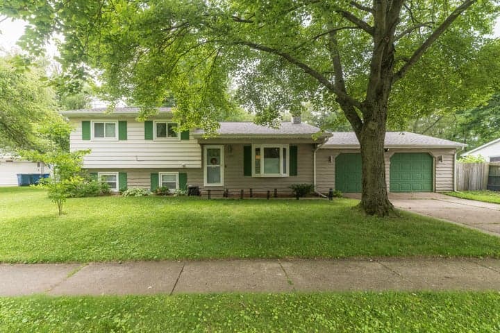 2404 Chaparral Street, Kalamazoo, MI 49006