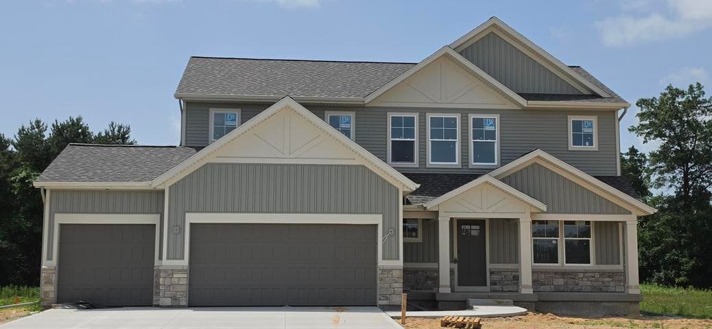 11614 Weatherby Drive SE 147, Lowell, MI 49331